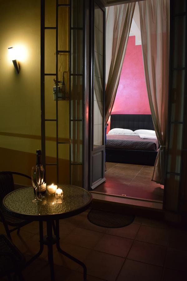 Corallo Rooms Салерно Екстериор снимка