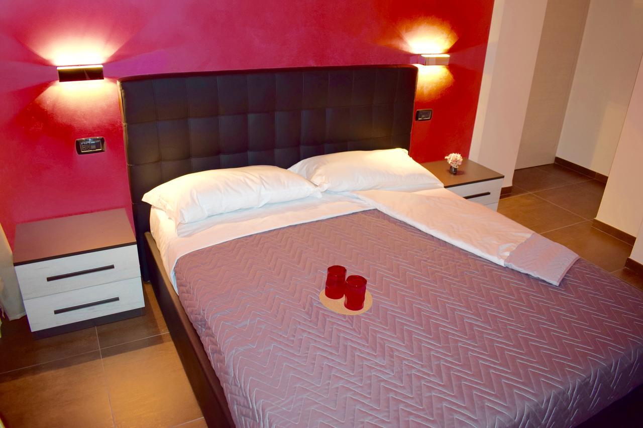 Corallo Rooms Салерно Екстериор снимка