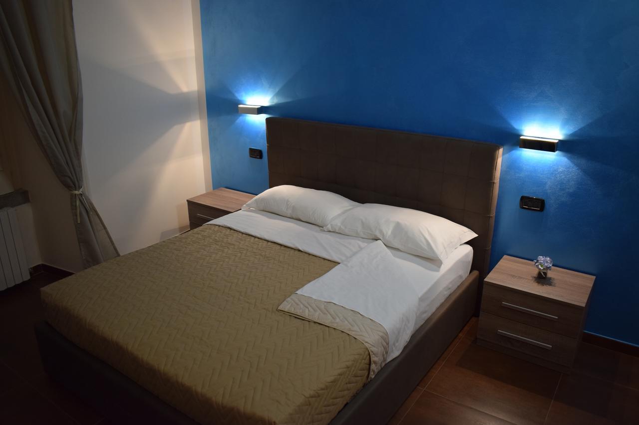 Corallo Rooms Салерно Екстериор снимка